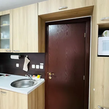 Fregata 4 * スヴェティ・ヴラス